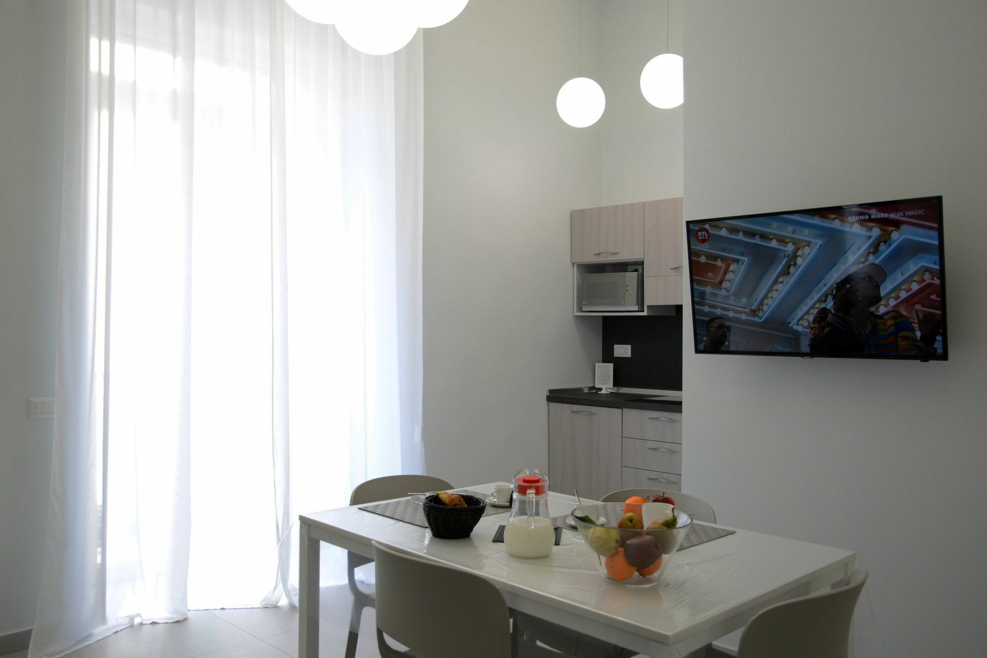 Dioniso'S Luxury Apartments Municipio 那不勒斯 外观 照片
