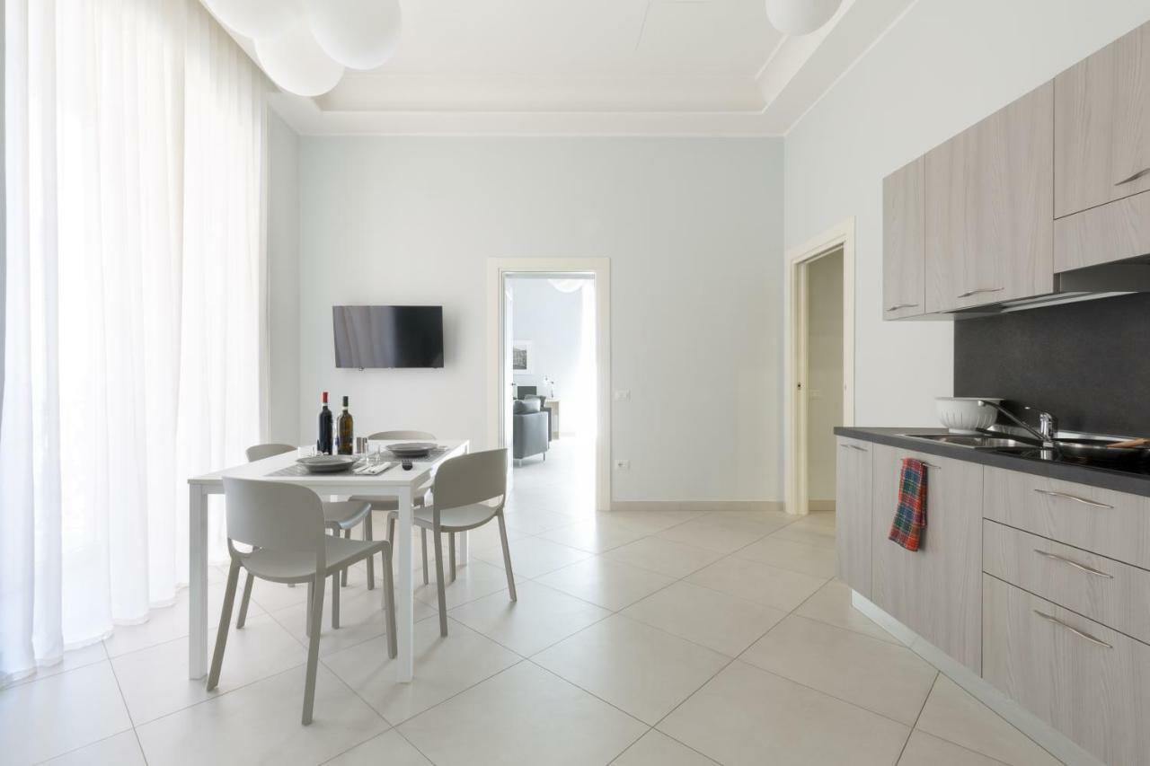 Dioniso'S Luxury Apartments Municipio 那不勒斯 外观 照片